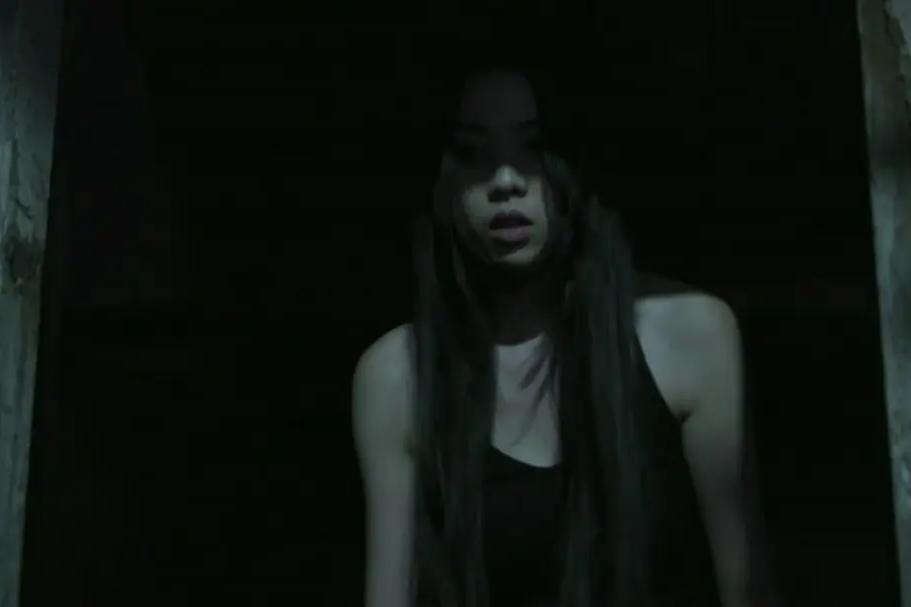 女大学生网恋，对象却是同性？被3000元卖给狗子，还生了一个儿子