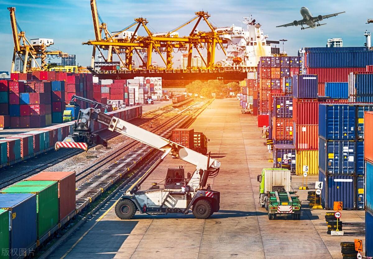 欧洲化妆品国际快递怎么寄,顺丰快递可以寄化妆品吗