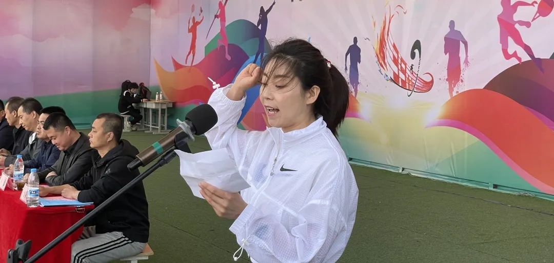 炽烈争锋看我四中宝塔高级中学第三十九届春季田径运动会开幕式