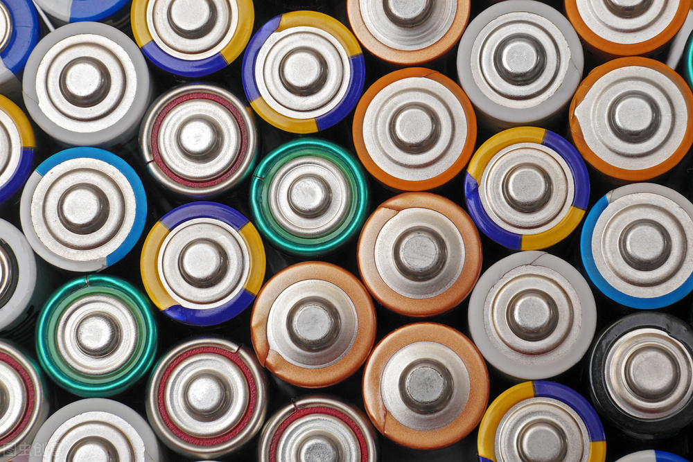 锂离子电池工作原理化学方程式,常见的化学电池及工作原理