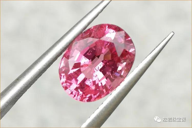 左岩珠宝直播间送礼物,左岩珠宝课