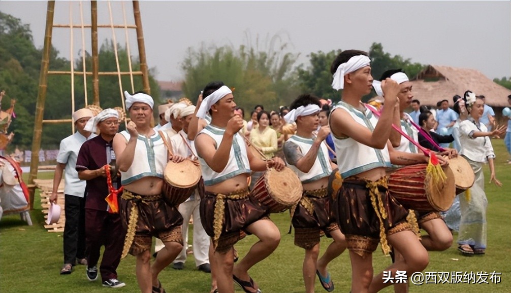 西双版纳泼水节文化讲解,云上泼水节之版纳之巅