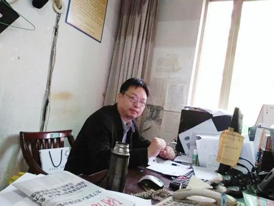 清华大学生张晓勇现状,清华毕业做保安的张晓勇