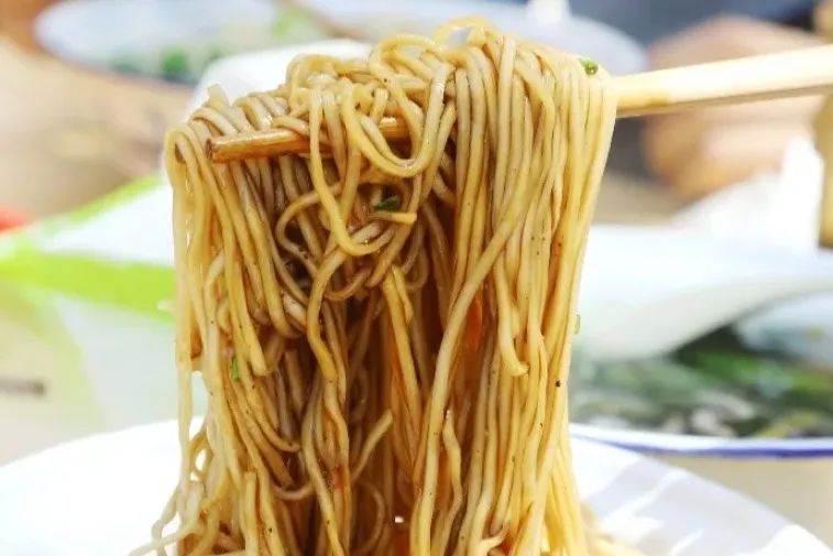 这个生活很慢,美食“泛滥”的小城藏不住了