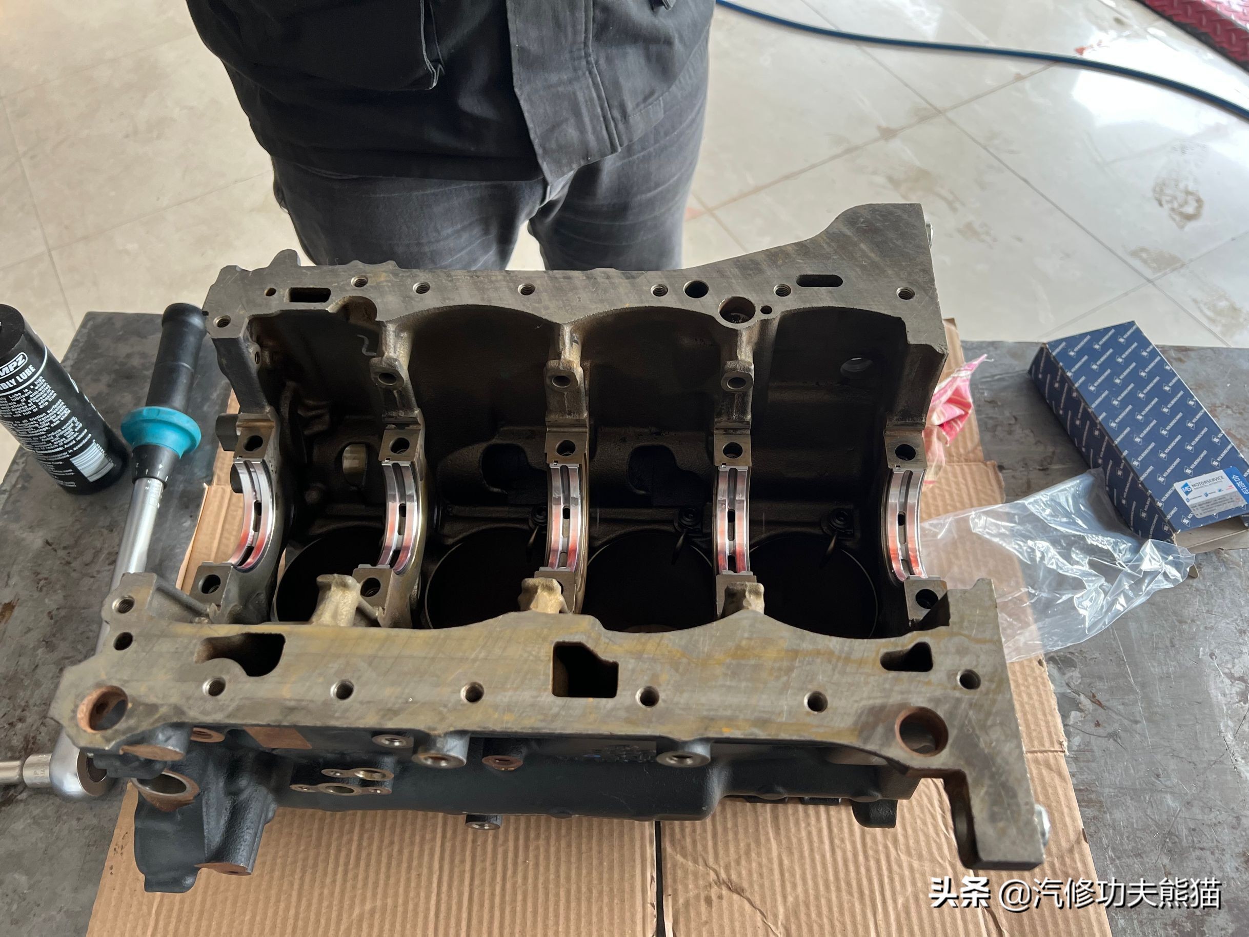 老车翻新修复奥迪a4,修复报废奥迪a4