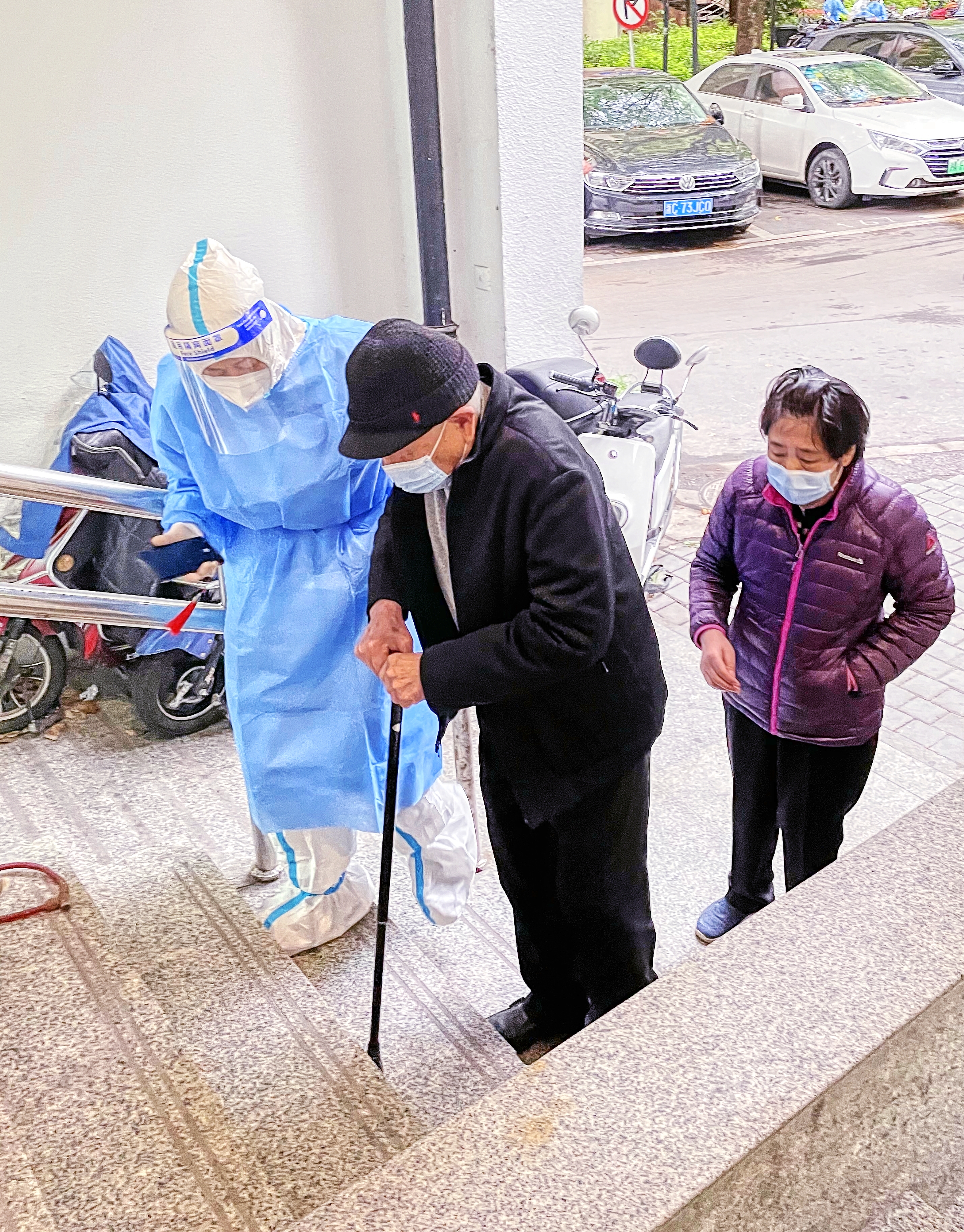 解封了，我先感激好邻居