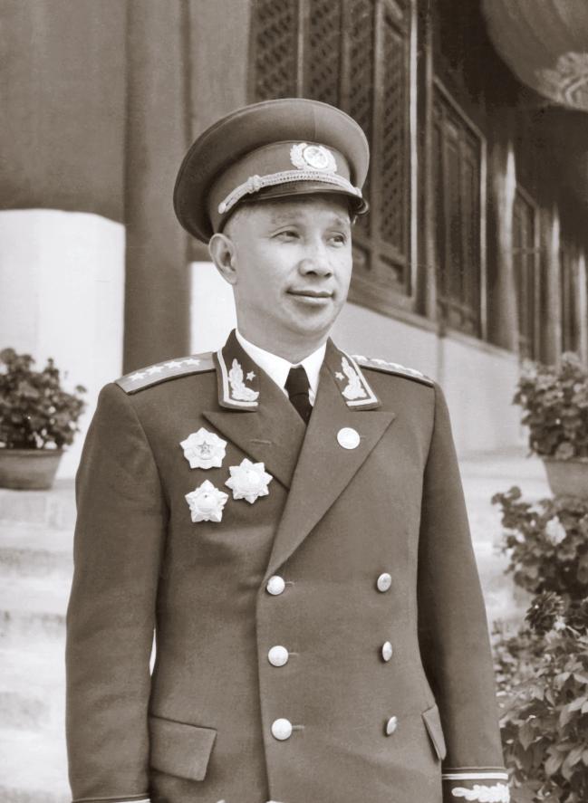 粟裕的一生纪录片,粟裕将军纪实视频