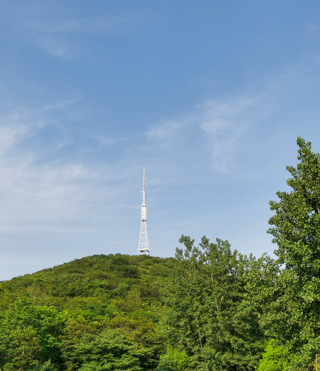 背包小鹰osprey,小鹰魔爪26背包功能详解