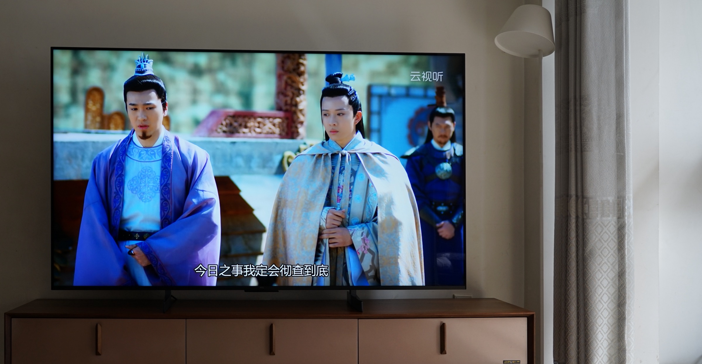 tclq10gprominiled电视4k效果,tclq10h电视多少寸画质最好