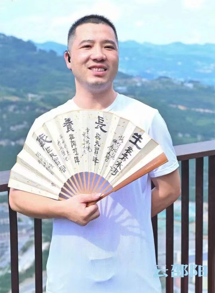 中国100位著名当代诗人,中国100位杰出诗人