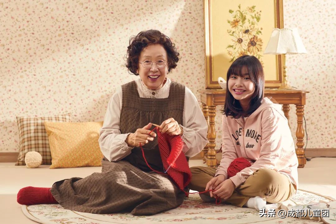 适合重阳节播放的红色电影,适合重阳节给老人家看的电影