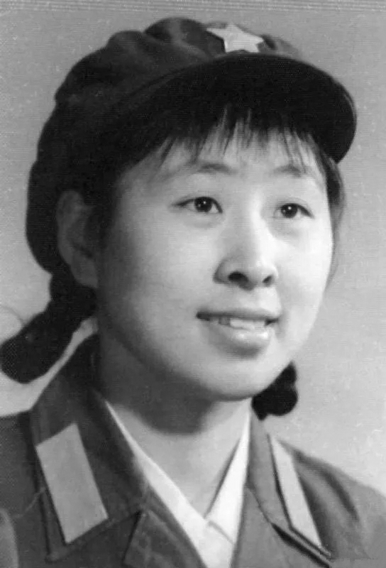 「战友美文」女作家张雪梅长篇小说《曾是女兵》（连载48）