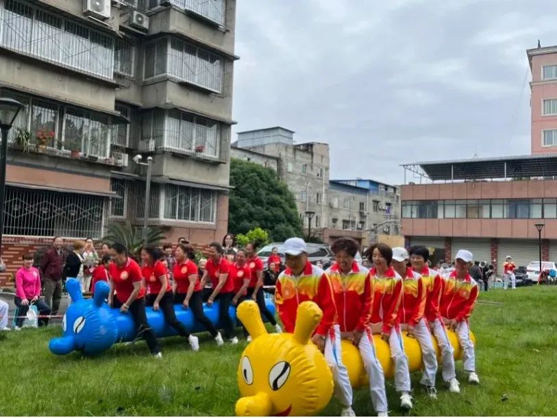 【大运有我社区在行动】“泰酷辣”！郫都居民的运动活力都要Pu出屏幕啦
