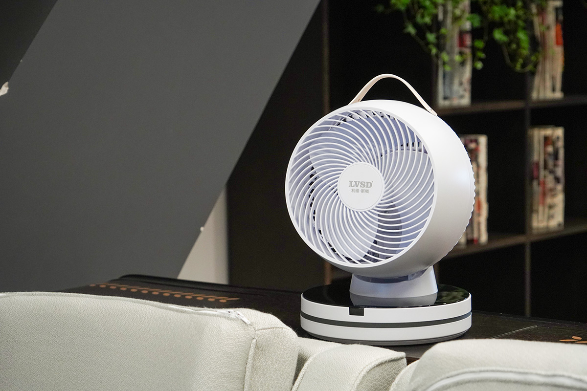 利维斯顿静音系统门窗,利维斯顿电暖器测评