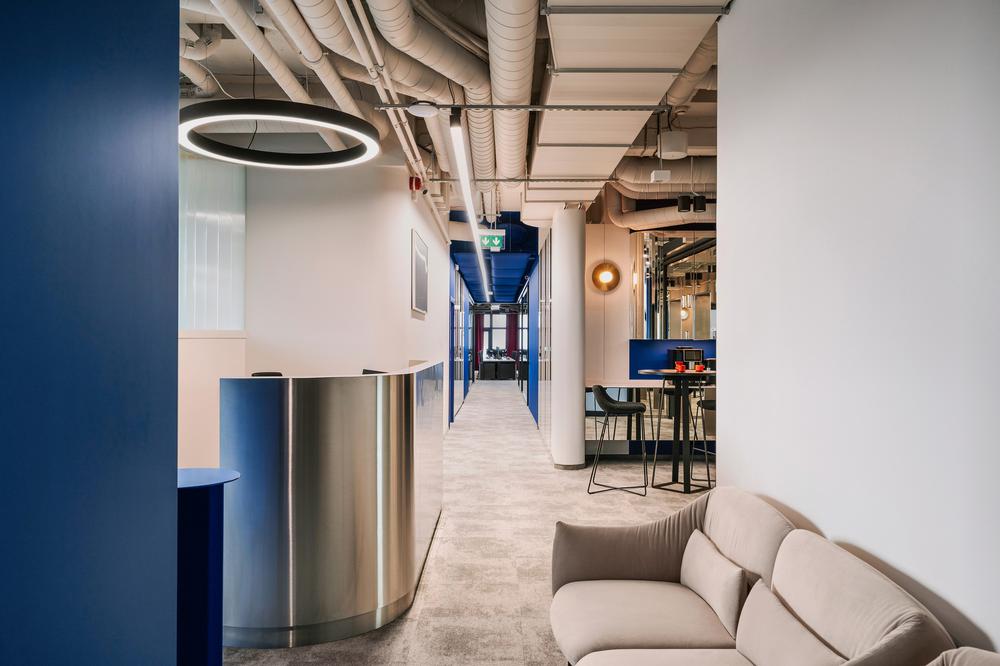 精致工业美学物流集团EnvioGroup波兰办公设计欣赏