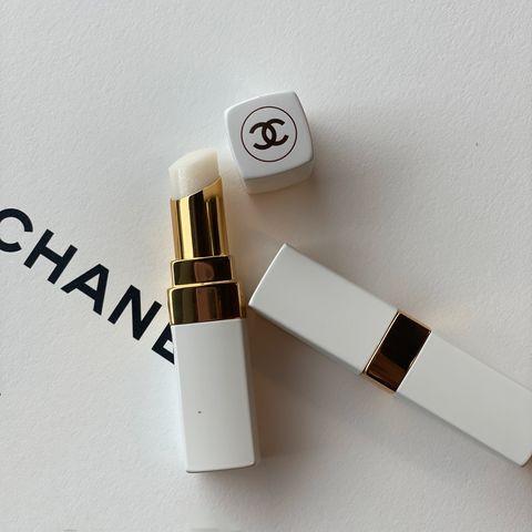 唇膏口红滋润保湿二合一推荐,变色润唇膏保湿滋润提升气色