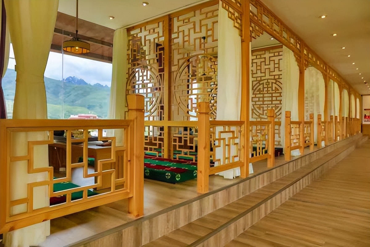 2022甘孜州热门酒店必住榜“香德尼玛温泉酒店”