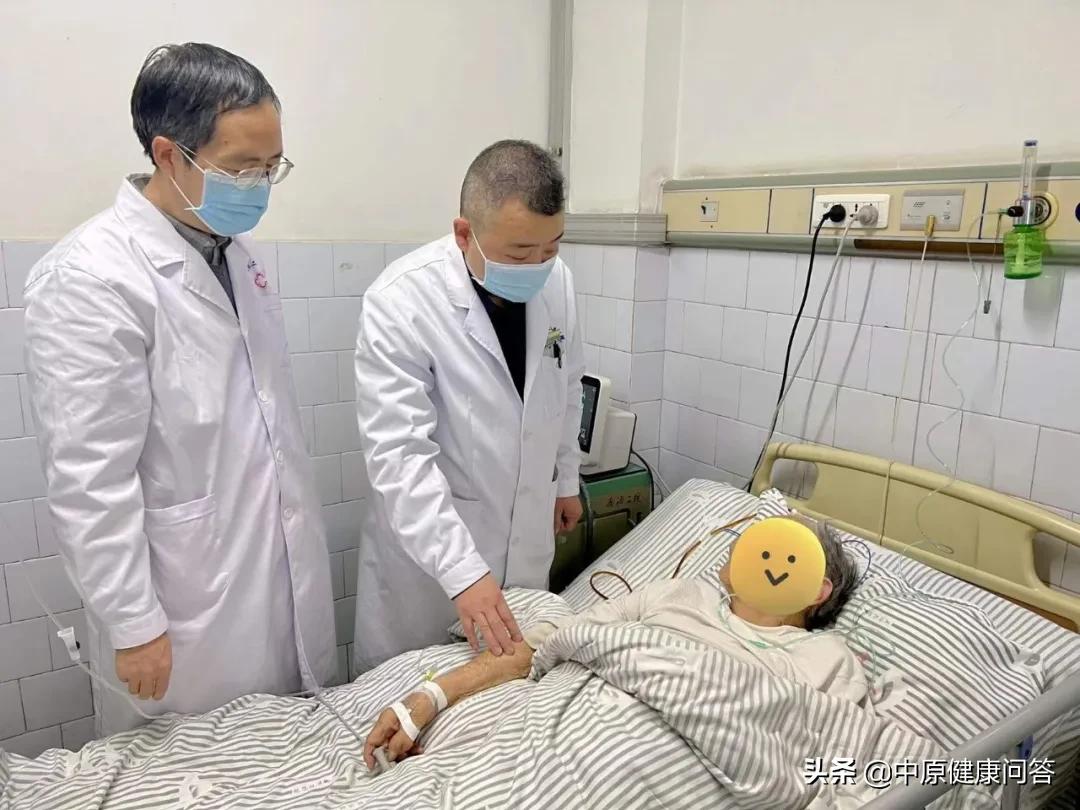 为98岁的老人取胆管结石