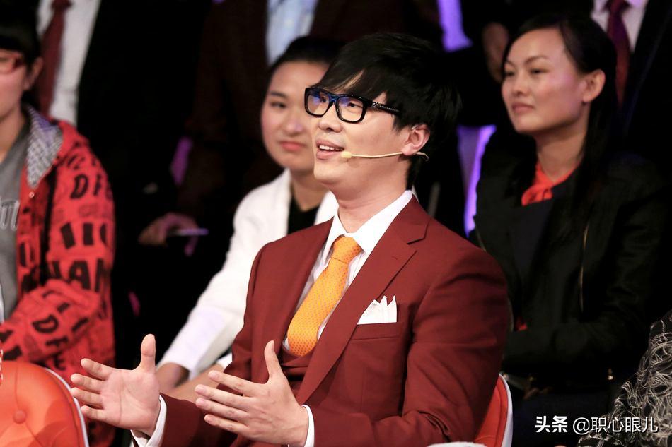 从宅男到首富：下过岗、摆过摊的唐家三少，凭啥在家就能年入过亿