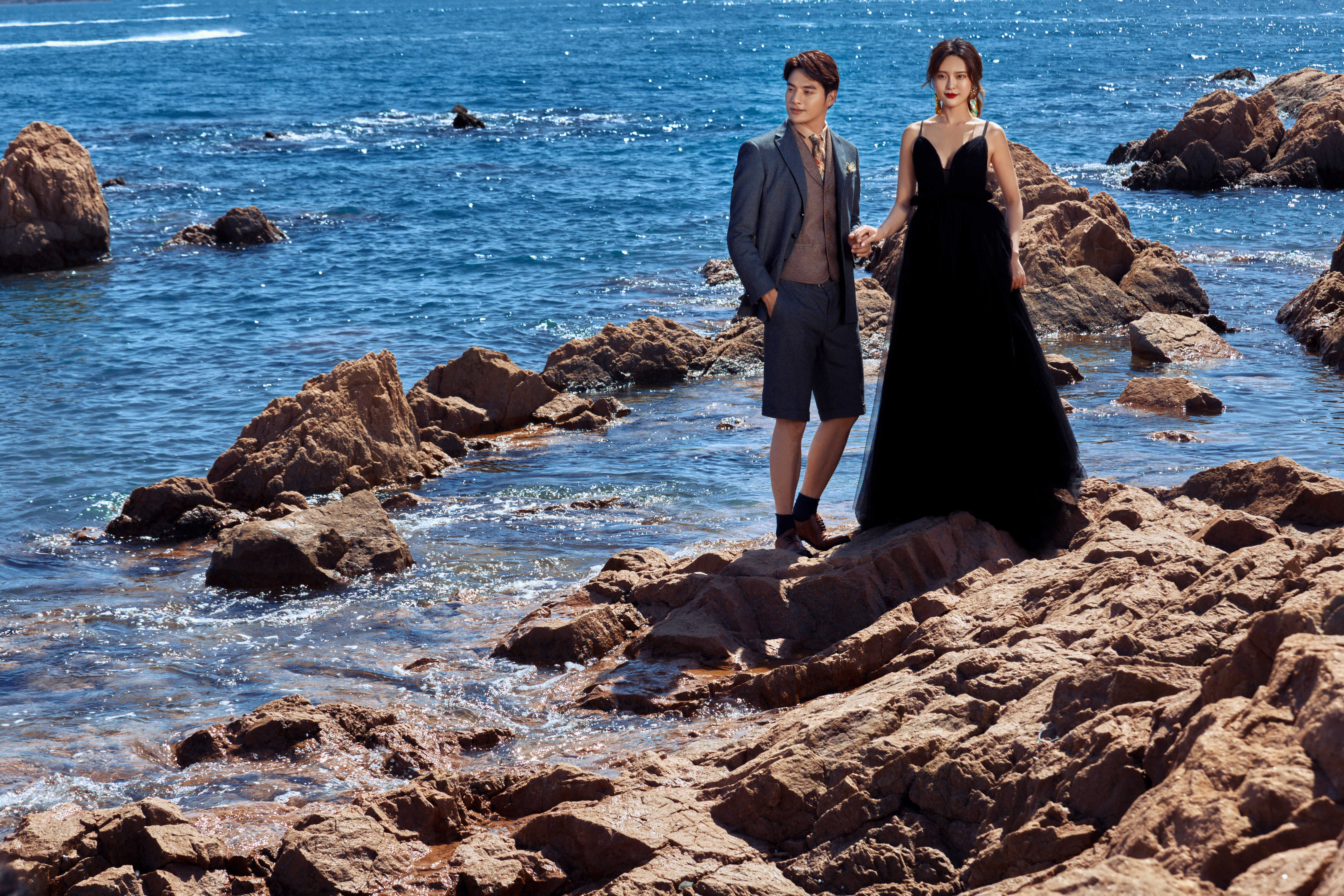 青岛婚纱照5套服装,45套青岛红树林婚纱照风格推荐