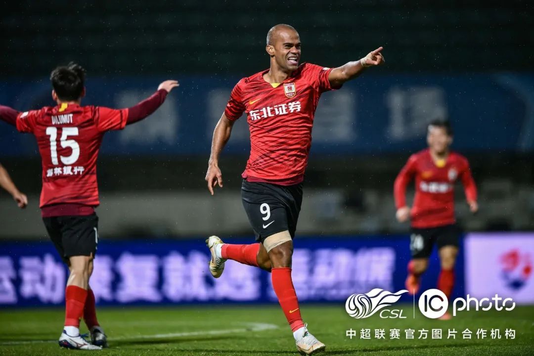 亚泰球迷祝福泰山,长春亚泰最新转会消息儒尼奥尔