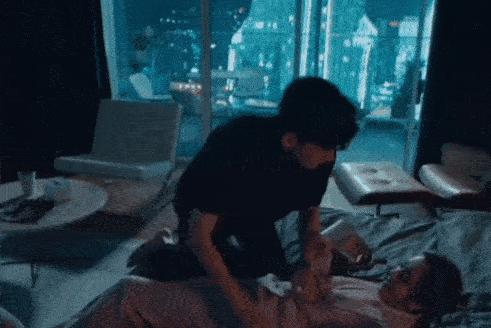 假戏真做、借戏“霸凌”、德不配位，影视圈这些畸形现象该改改了