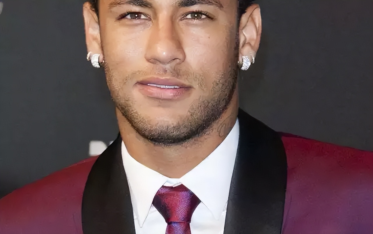 这届世界杯梅西和c罗的表现,c罗内马尔2018世界杯