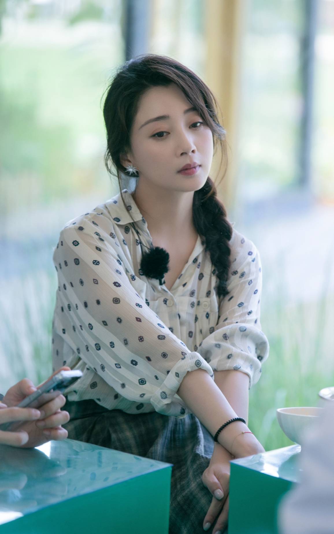 厚头发烫什么发型殷桃,殷桃中餐厅同款发型