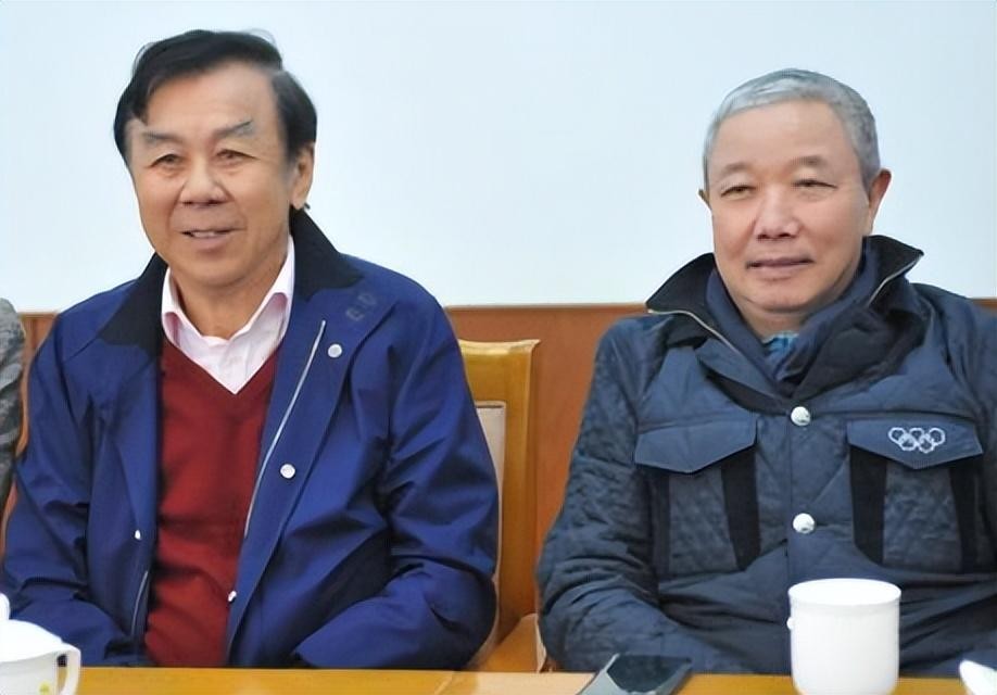 女排功勋袁伟民近况,女排老教练袁伟民的现状