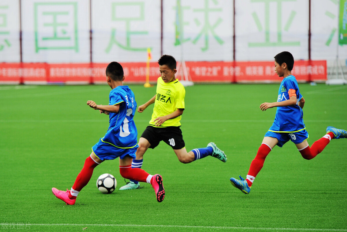 我的足球故事作文,我的足球故事