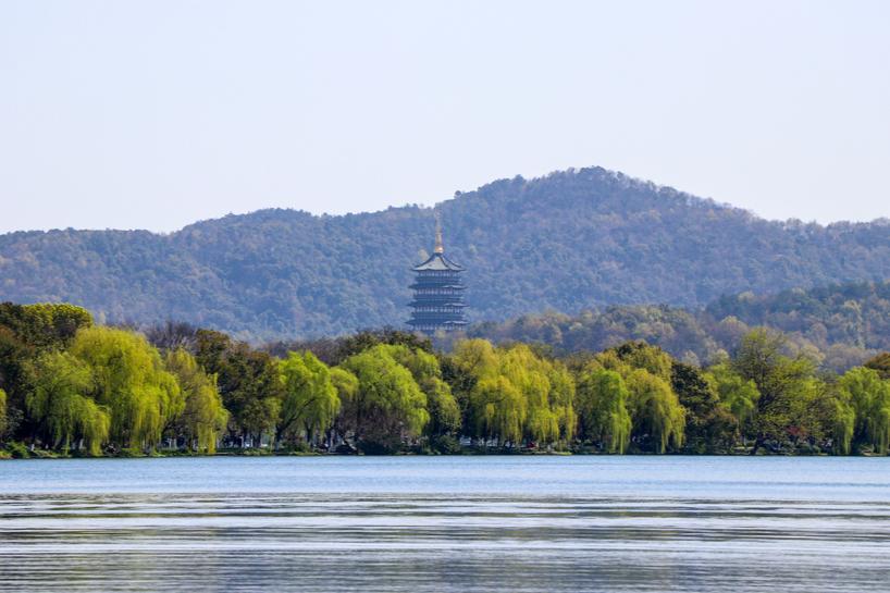 漫步西湖诗句杨万里,杨万里七绝楷书书法临摹