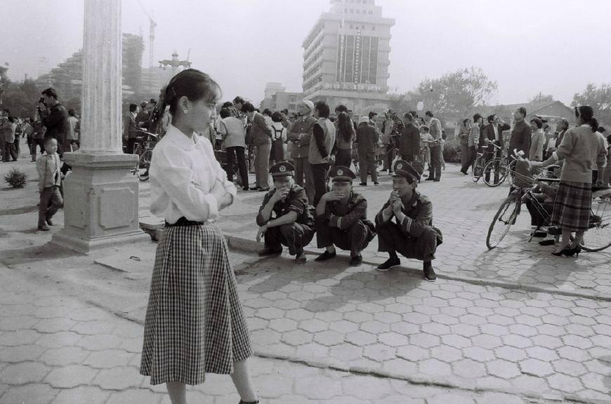 长城公司仅用九个月集资10多亿，波及17省，93年中央为何紧急终止