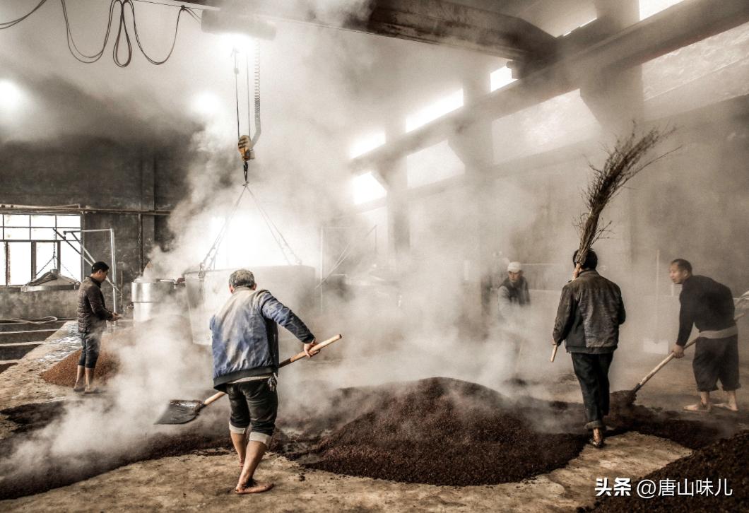 白酒出酒多少度口感最佳,白酒正常发酵几斤粮食出一斤酒