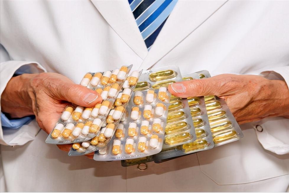 痰瘀阻络中风疏通经络中药方,中医治疗肺炎的临床效果