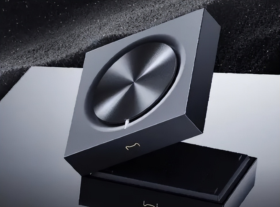 移动电视机顶盒和小米盒子哪个好,电视盒子和网络机顶盒有什么区别