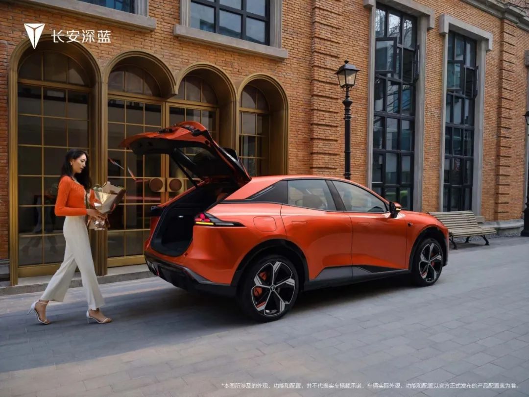 最好的七座油电混动车10万元左右,国产混动20万左右推荐