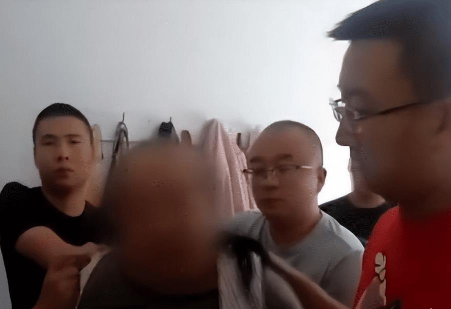 男人杀人26年后落网,男子杀人潜逃19年