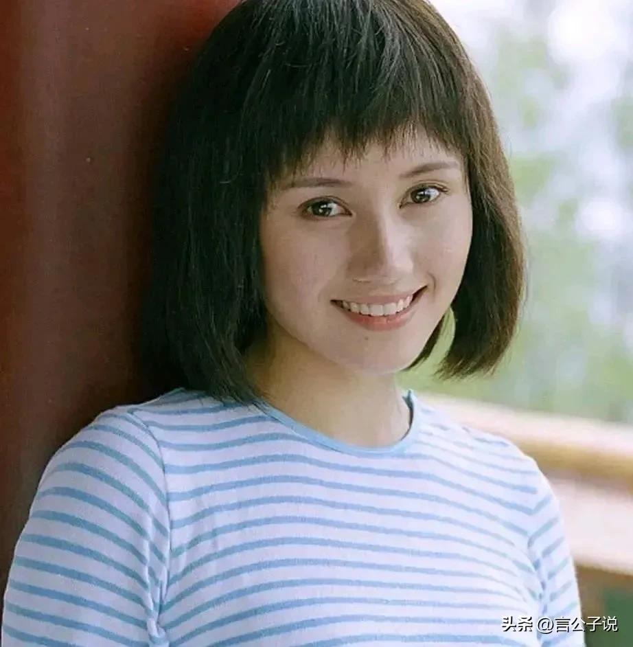 7位天生“眼窝深”的女星，深邃迷人和疲惫显老，差距一目了然