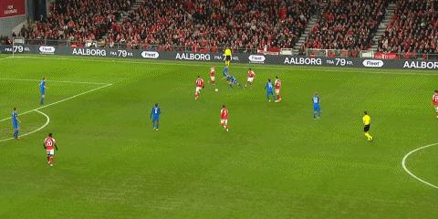 哈兰德和霍伊伦谁强,赫伊伦德哈兰德