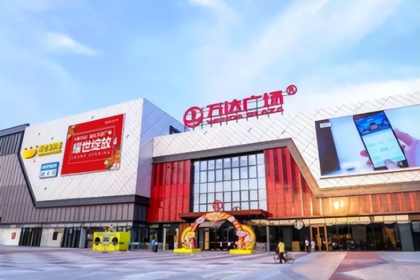 万达广场助力城市发展，九江十里万达广场再现九江商业新繁华