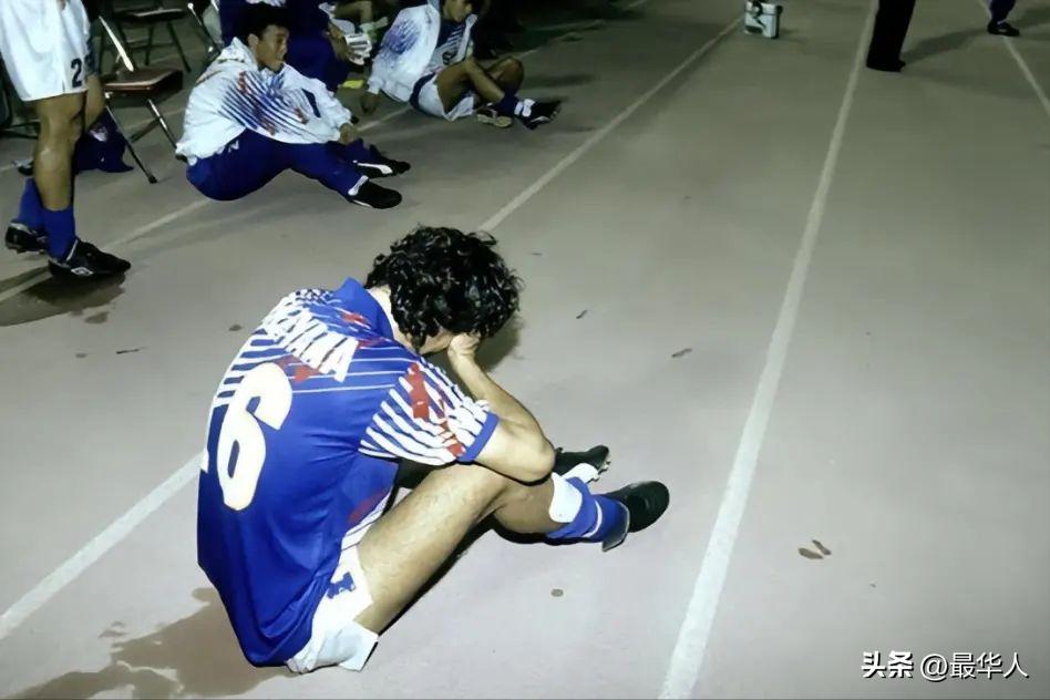 德国vs日本森保一,日本主帅森保一观看德国西班牙