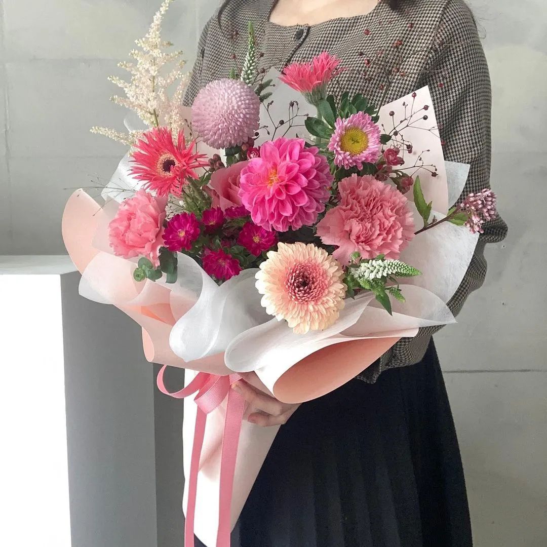 花艺色彩搭配视频教程全集,花艺搭配分享