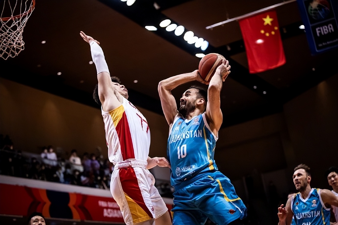 球盲鉴定器乔帅最信任之人5分3板牢牢霸占首发位置