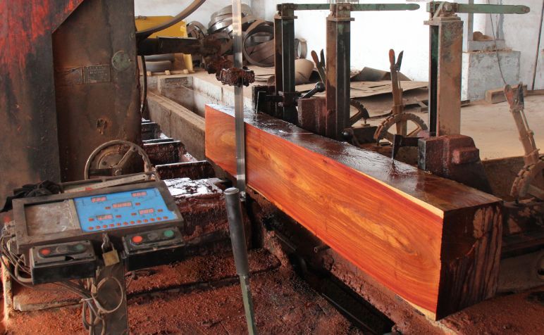 如何看一套红木家具的工艺细节,红木家具的工艺有哪些种类