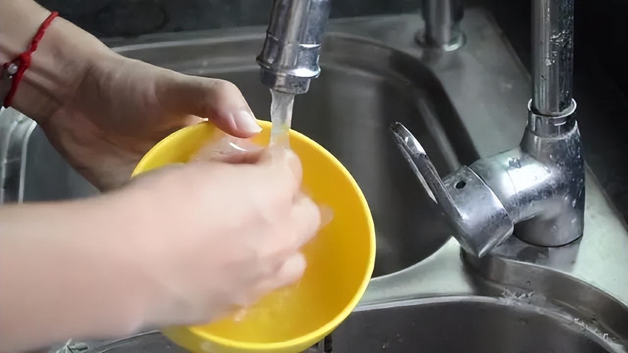 快递里的气泡垫可以放卫生间吗,快递气泡垫可以放厨房吗