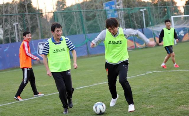 u20国足拿下小组出线主动权,u20国足最近的比赛