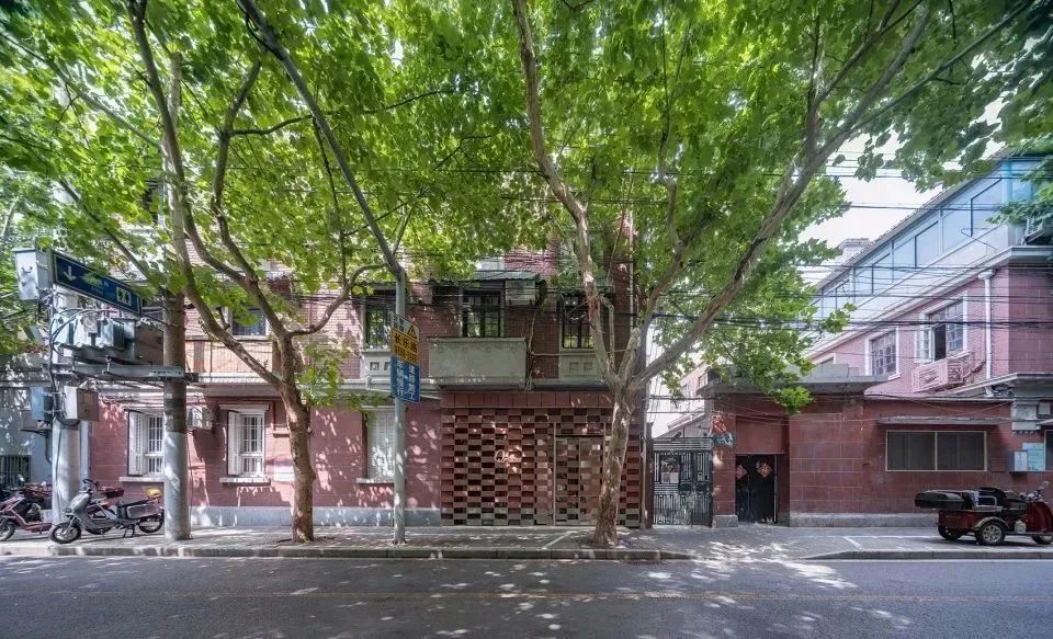 逛本土买手店，怎么跟开盲盒似的？