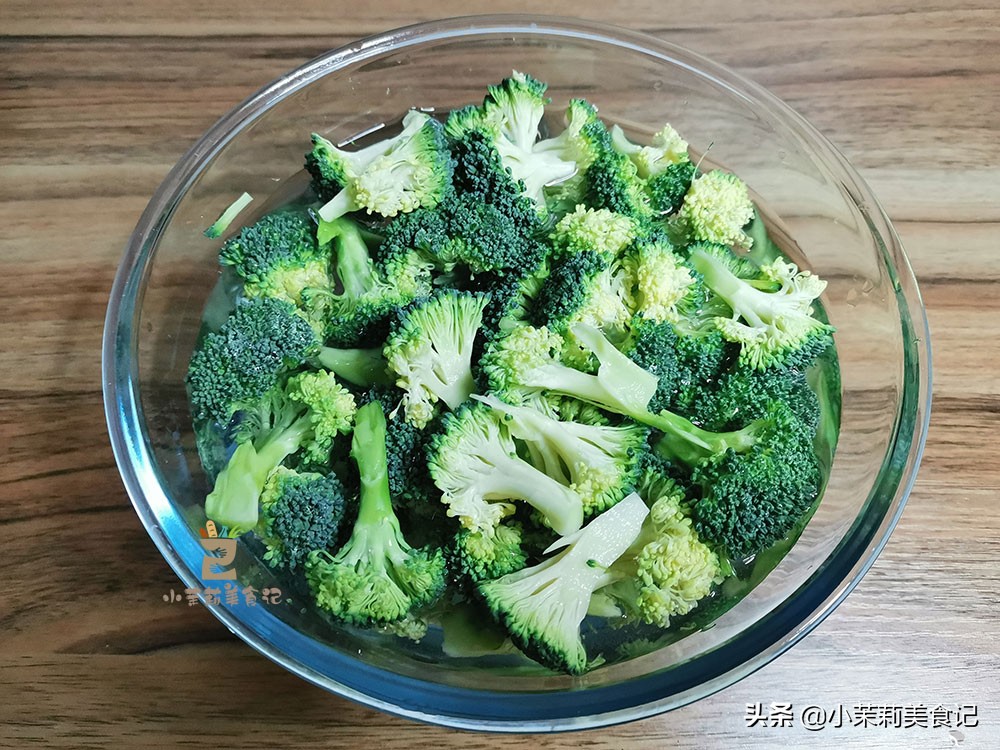 高温降火吃什么水果,冬季上火吃什么水果降火