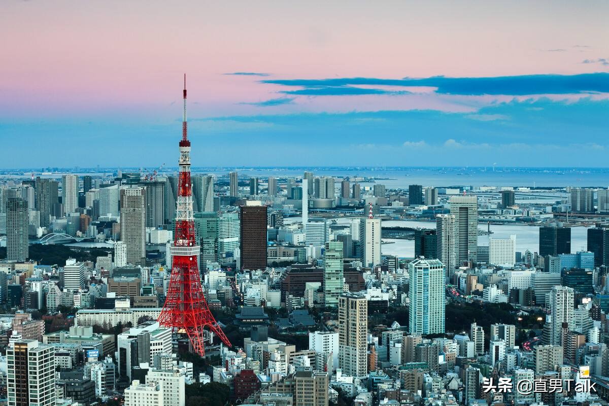 日元大幅贬值引发多方关注 (日元汇率创新低避险光环失色)