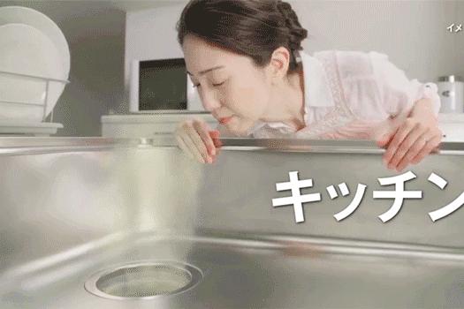 管道下水“越来越慢”怎么办？别用棍子捅！教你一招，哗哗下水